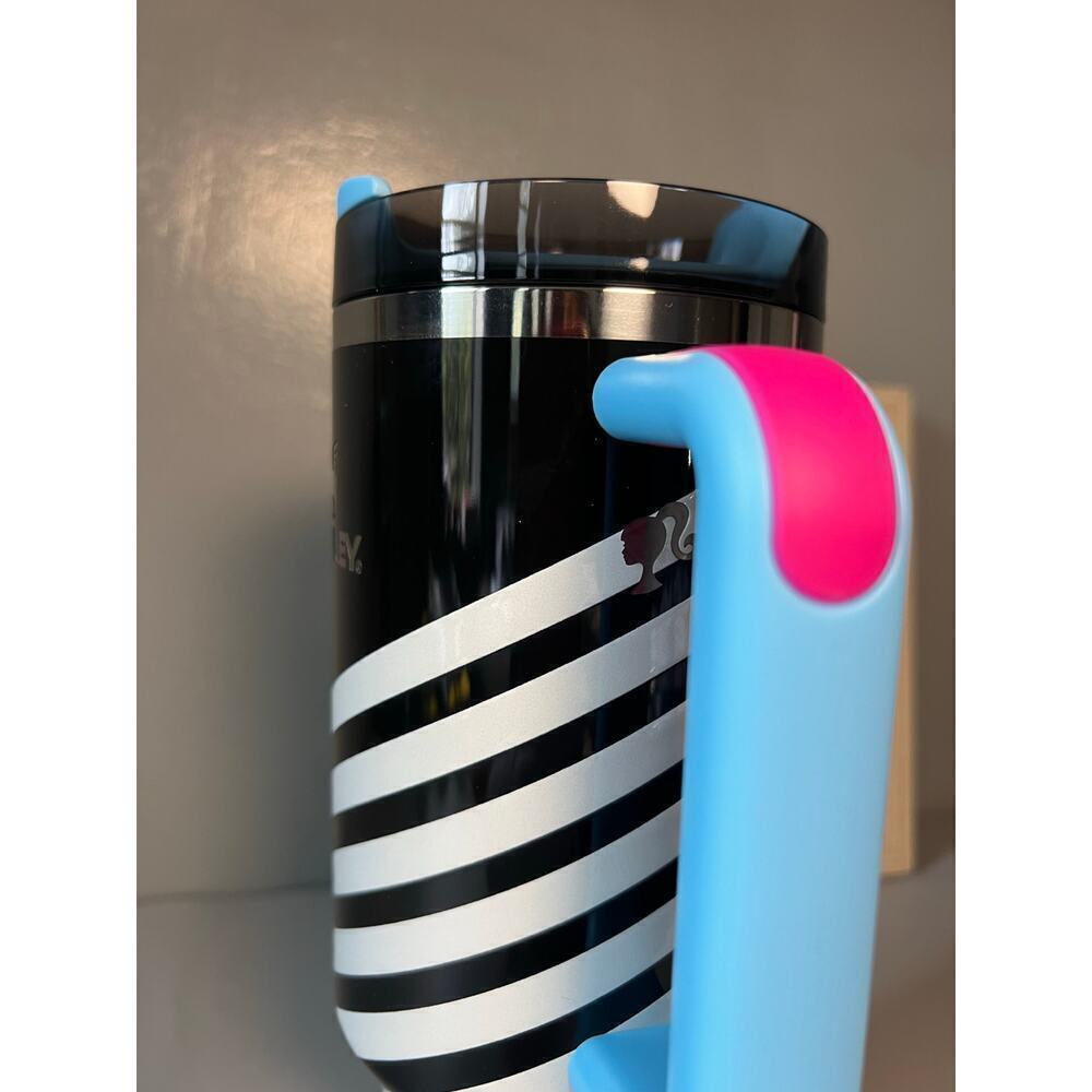Stanley x Barbie Rockers Barbie 40oz Quencher Limited Edition Collab - Picture 9 of 11